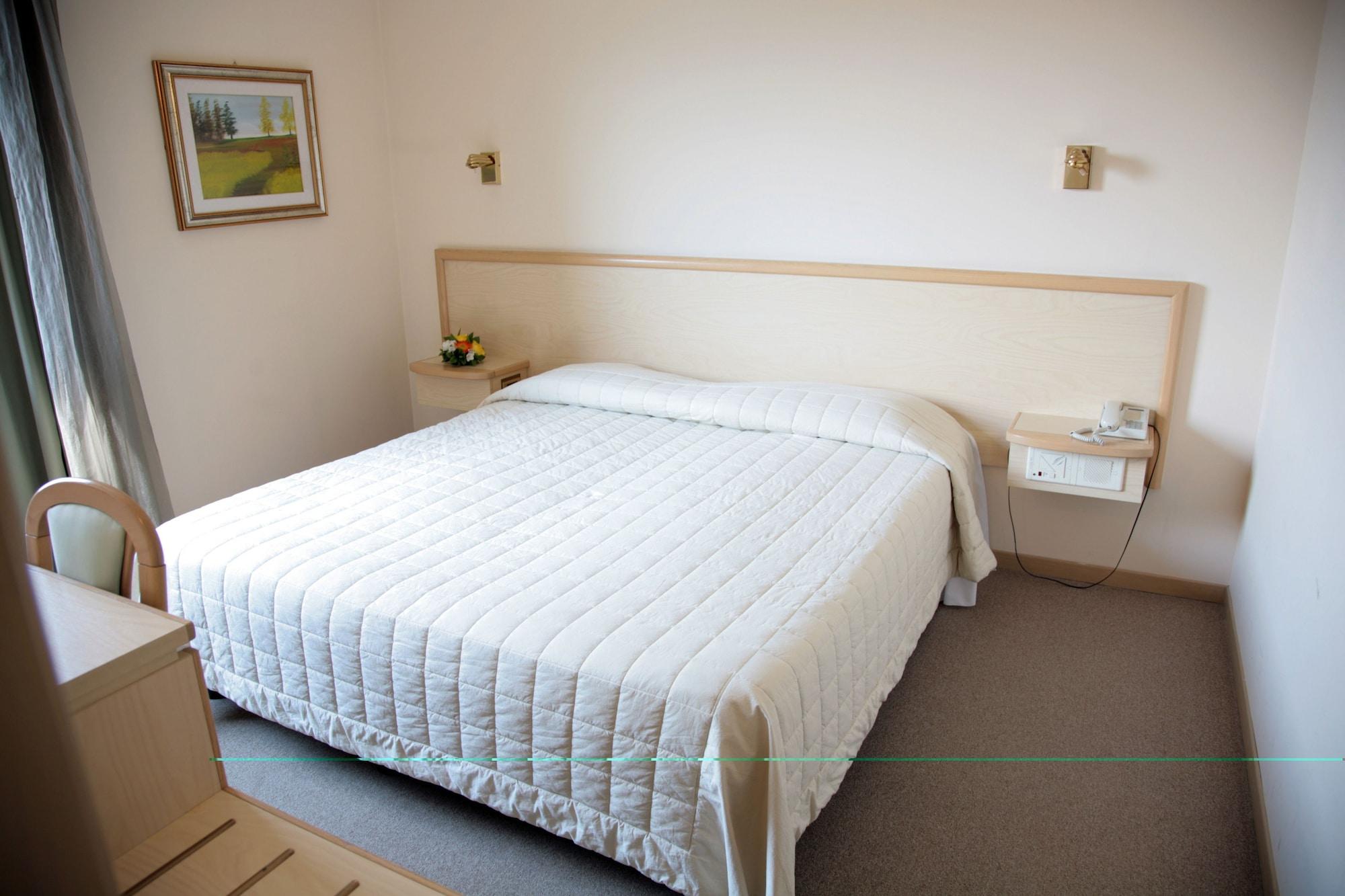 Hotel Bassetto Ferentino Dış mekan fotoğraf