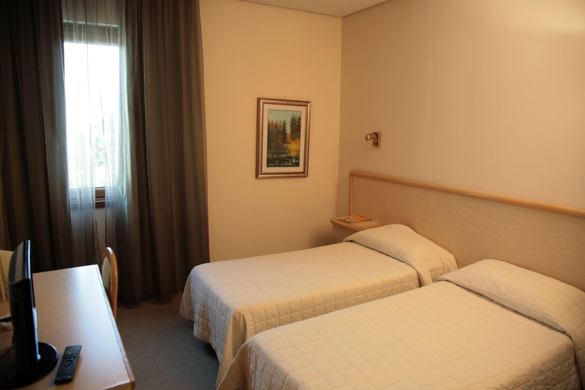 Hotel Bassetto Ferentino Dış mekan fotoğraf