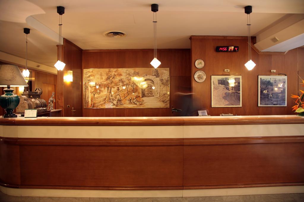 Hotel Bassetto Ferentino Dış mekan fotoğraf
